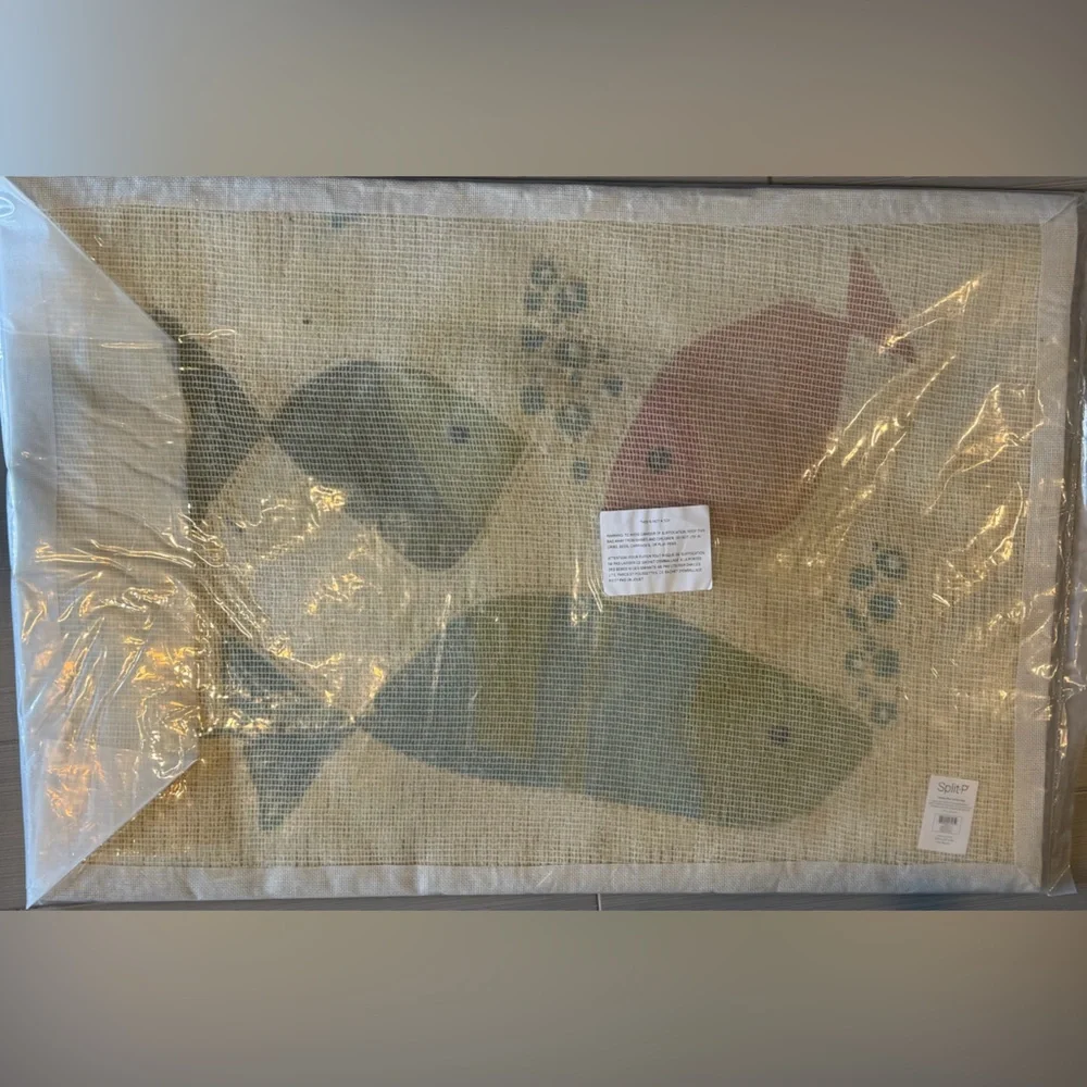 Park Designs Fabulous Fish Hooked Rug - Multicolor Fish Design 24” x 36”